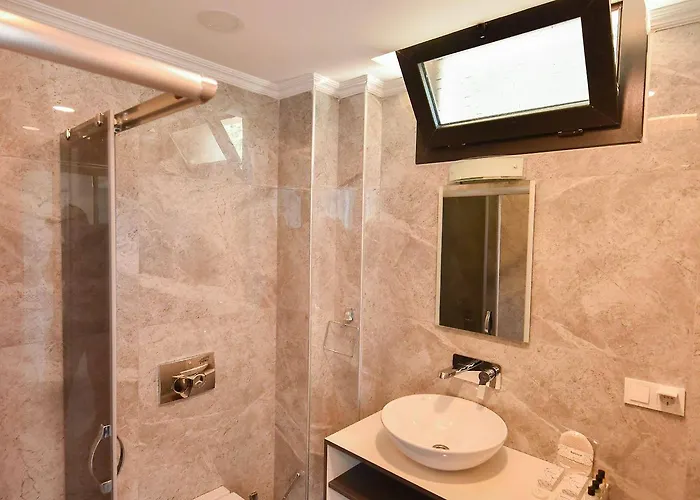 فندق The Monastery (adults Only)